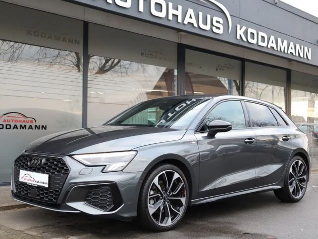 Audi A3 2023 Benzine