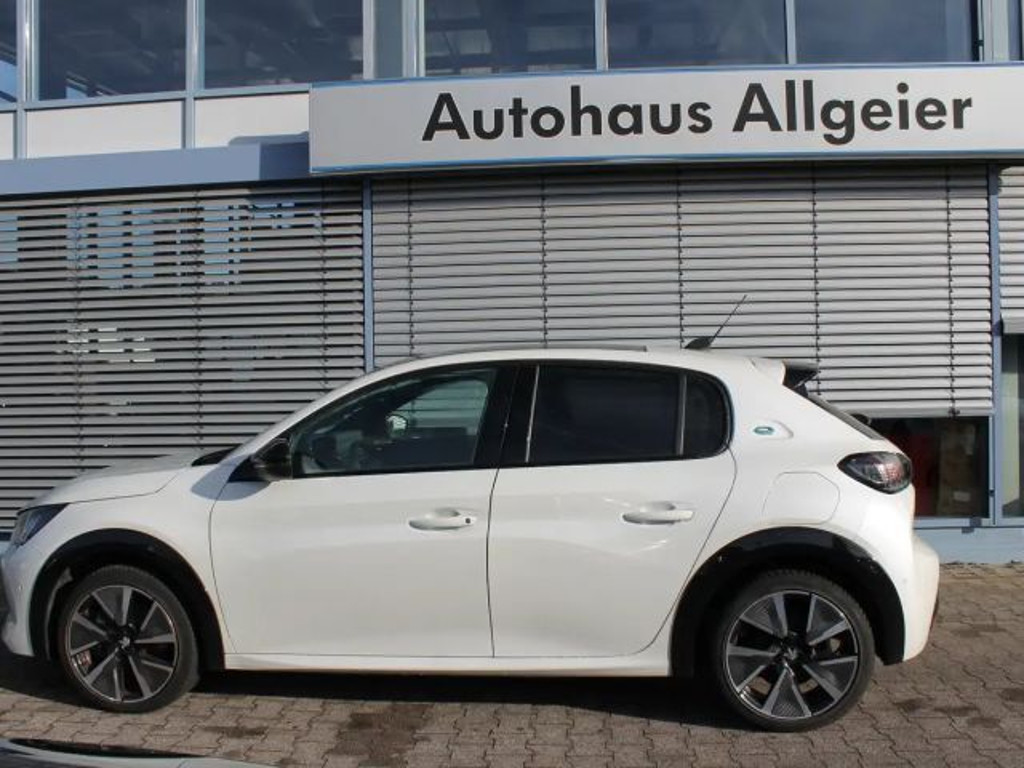 Peugeot e-208