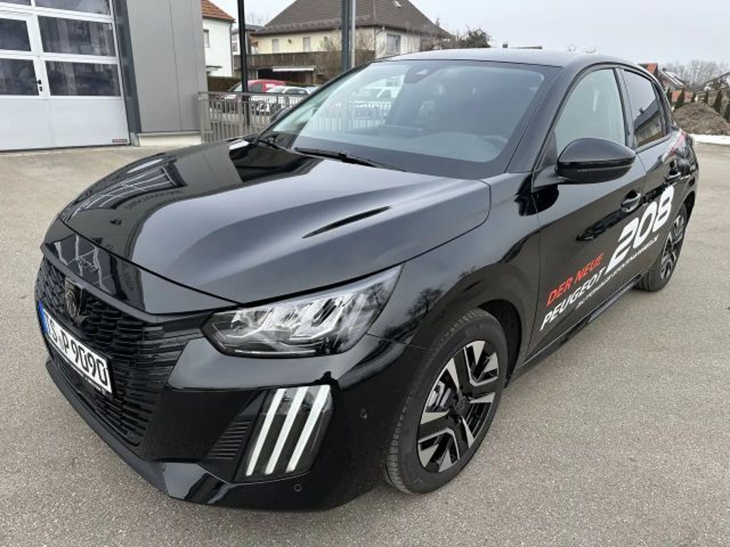 Peugeot 208 2025 Benzine