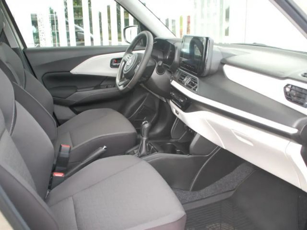 Suzuki Swift 2025 Benzine