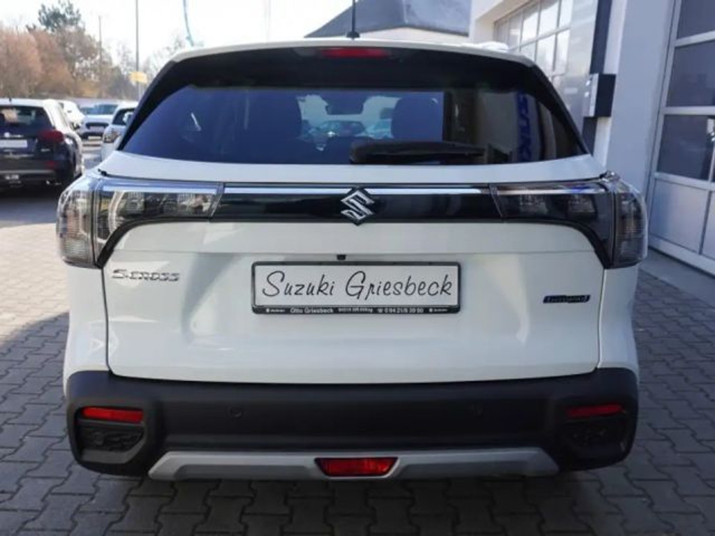 Suzuki S-Cross