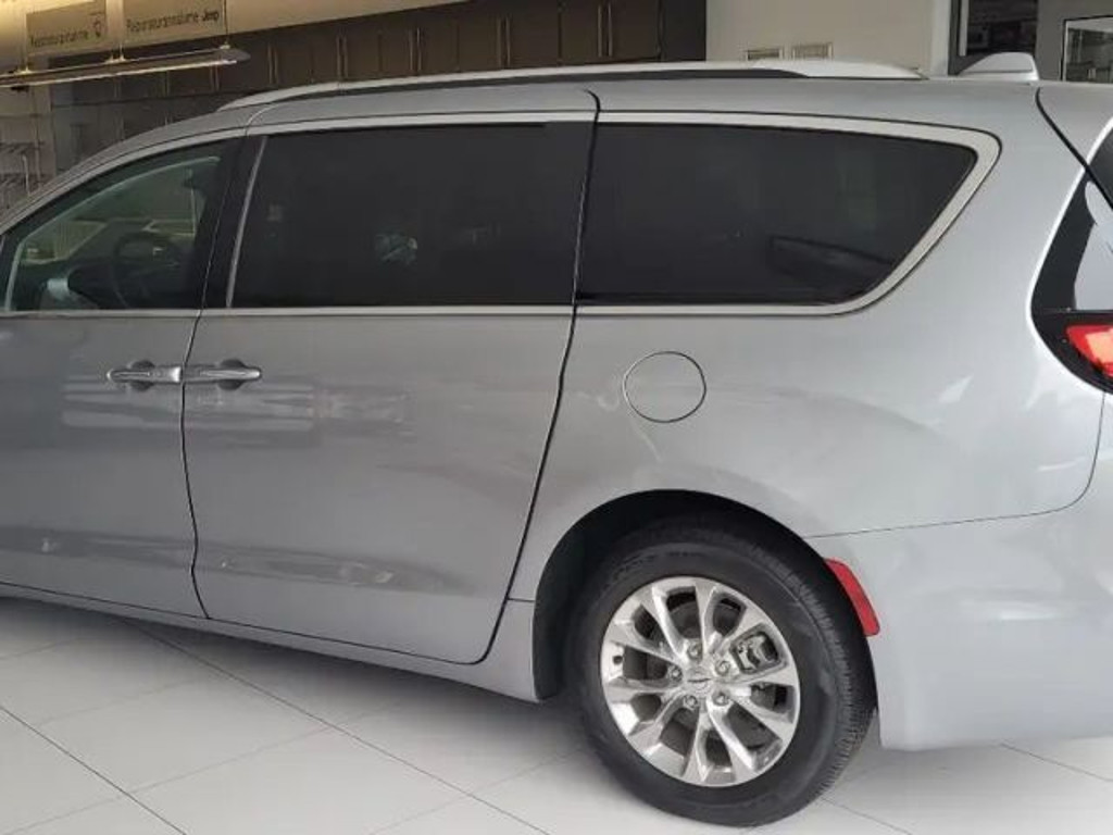 Chrysler Pacifica