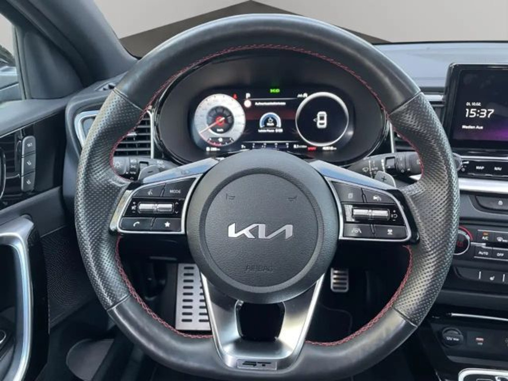 Kia ProCeed