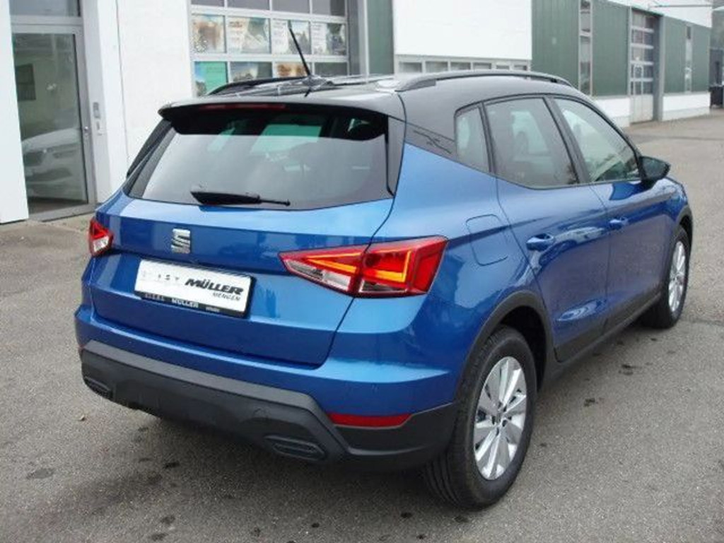 Seat Arona