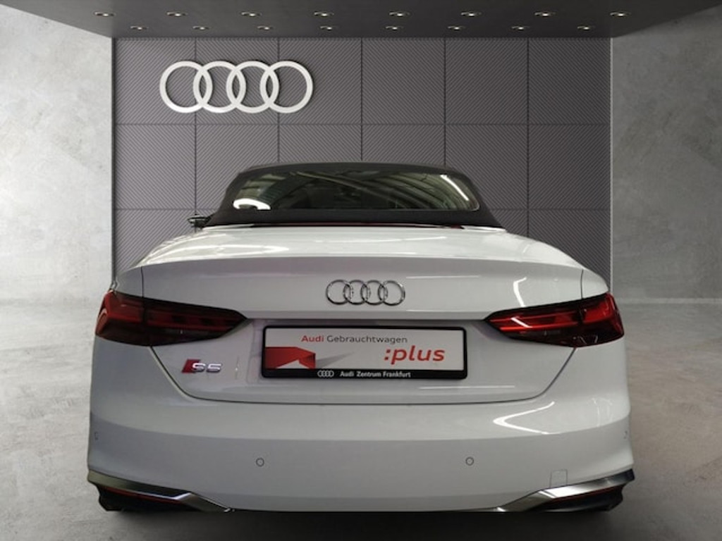 Audi S5
