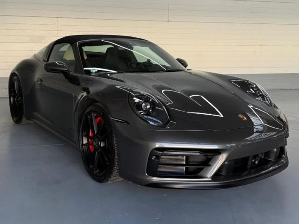 Porsche 992 2023 Benzine