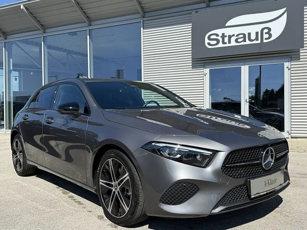 Mercedes-Benz A-Klasse 2025 Benzine