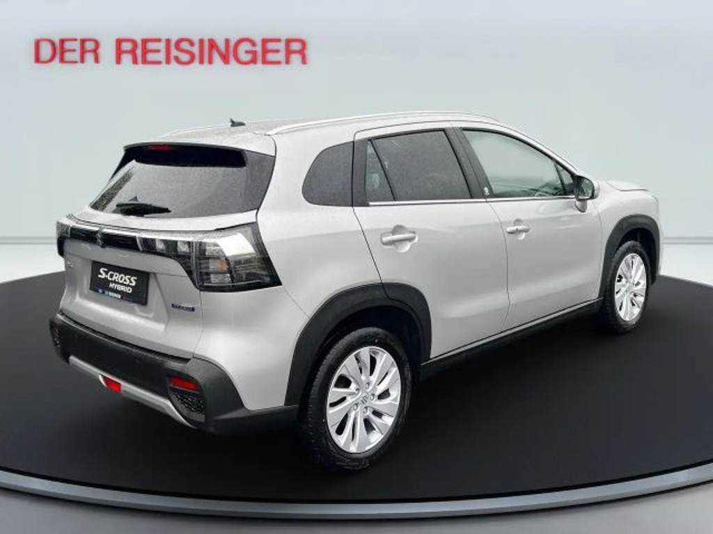 Suzuki S-Cross