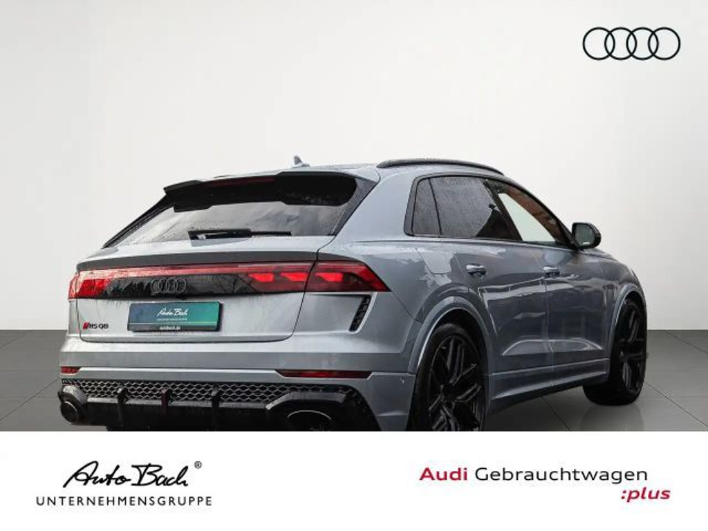 Audi RS Q8