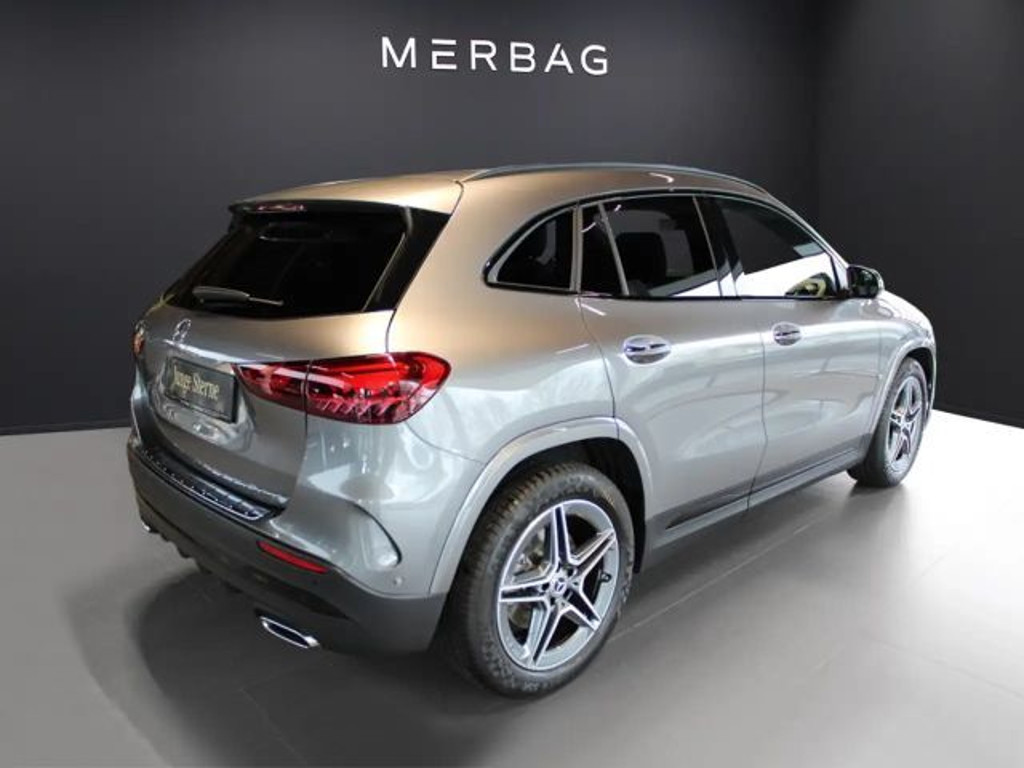 Mercedes-Benz GLA-Klasse