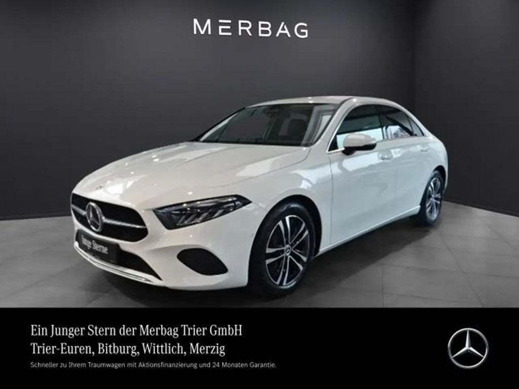 Mercedes-Benz A-Klasse 2024 Benzine