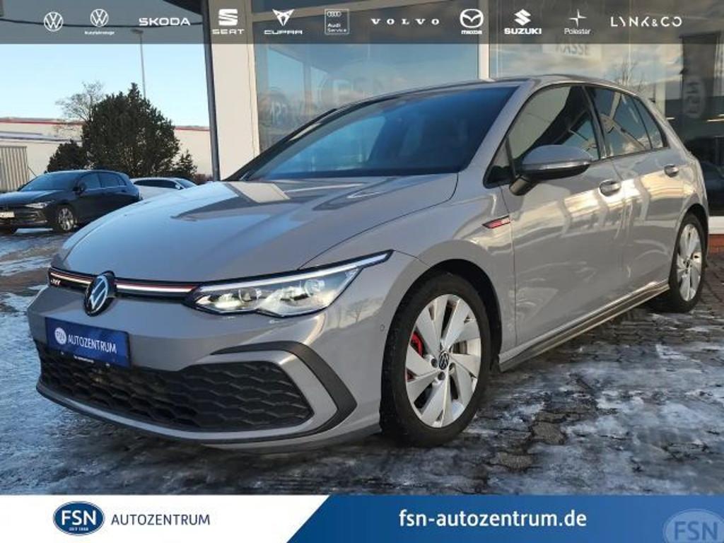 Volkswagen Golf 2022 Benzine