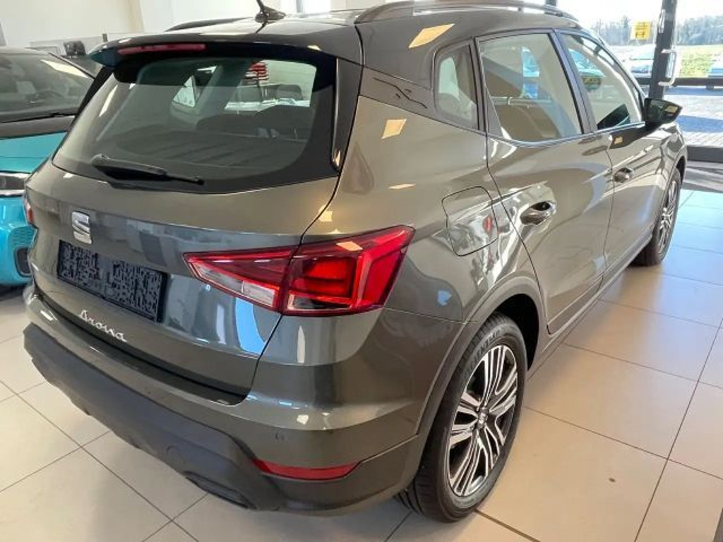 Seat Arona