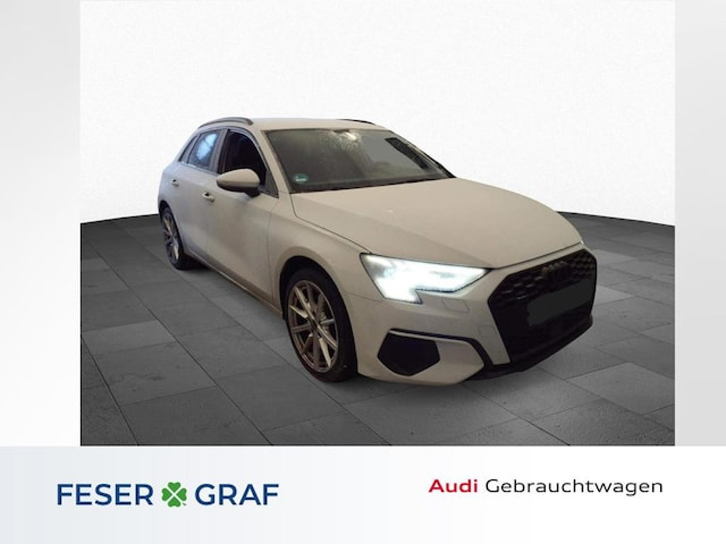Audi A3 2023 Benzine