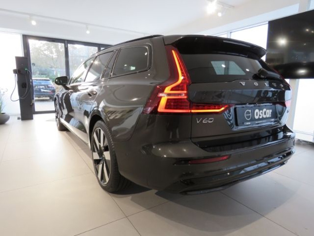 Volvo V60 2025 Hybride Benzine