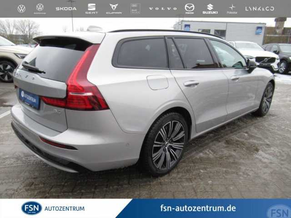Volvo V60 2025 Benzine