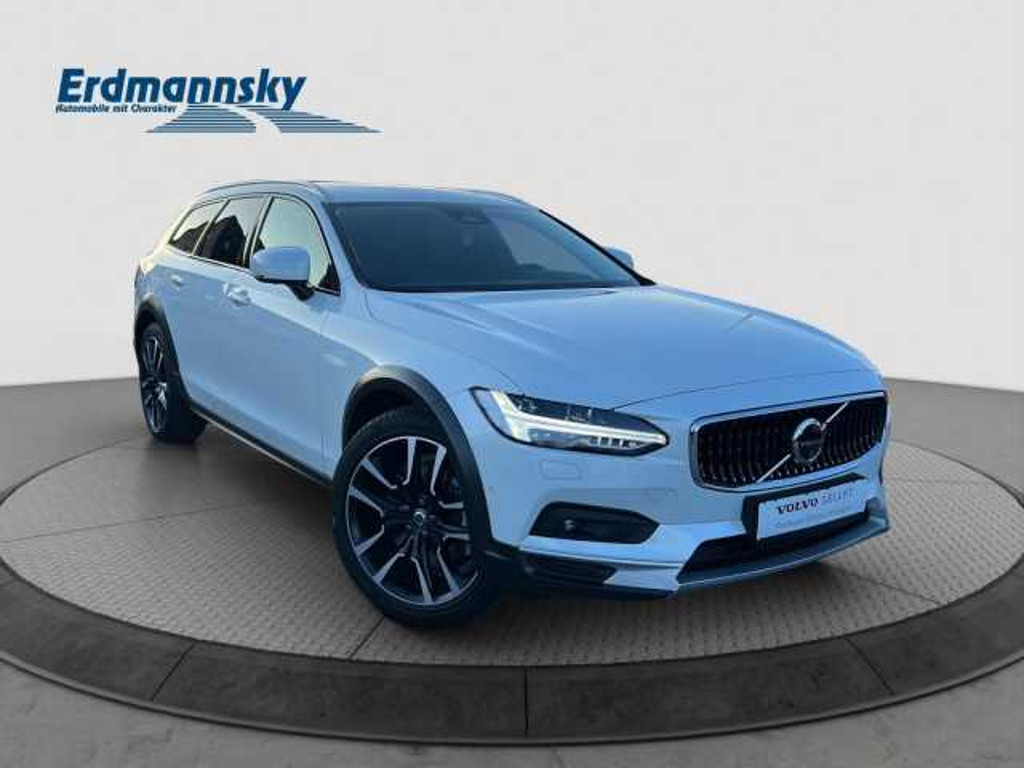 Volvo V90 Cross Country