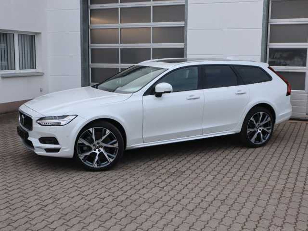 Volvo V90 Cross Country