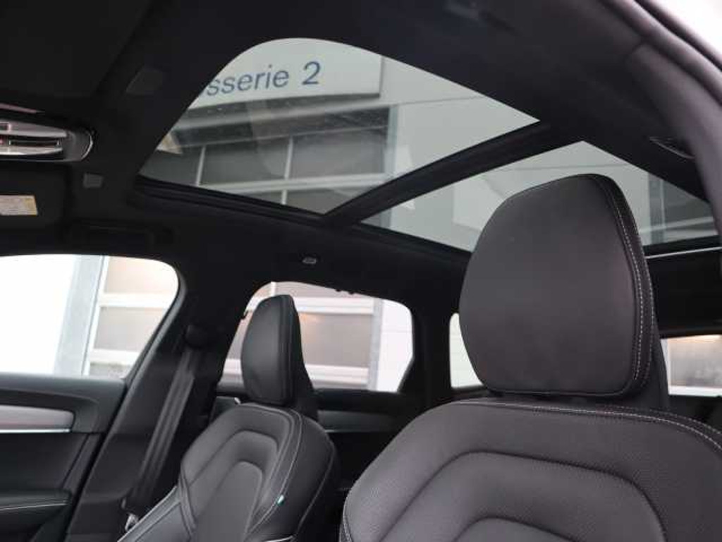 Volvo V90 Cross Country