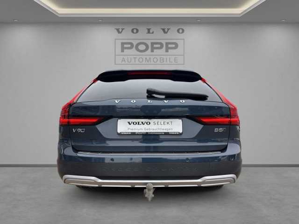 Volvo V90 Cross Country