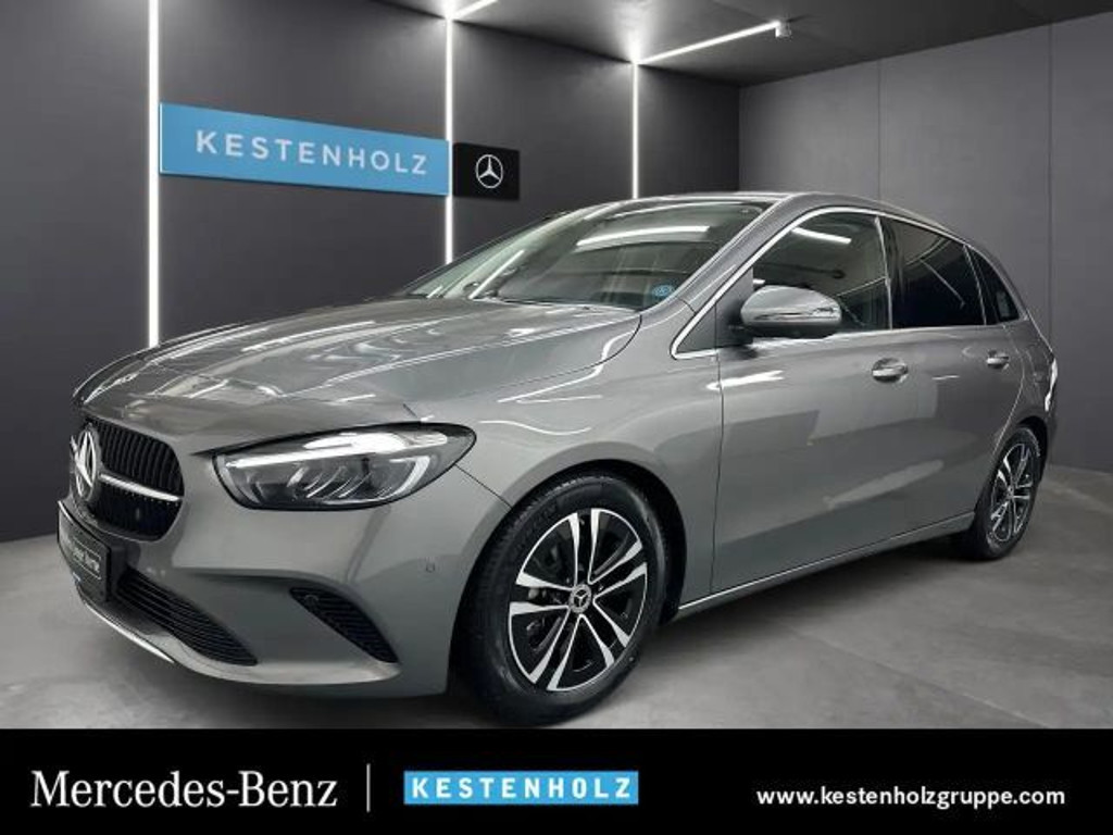 Mercedes-Benz B-Klasse 2025 Benzine
