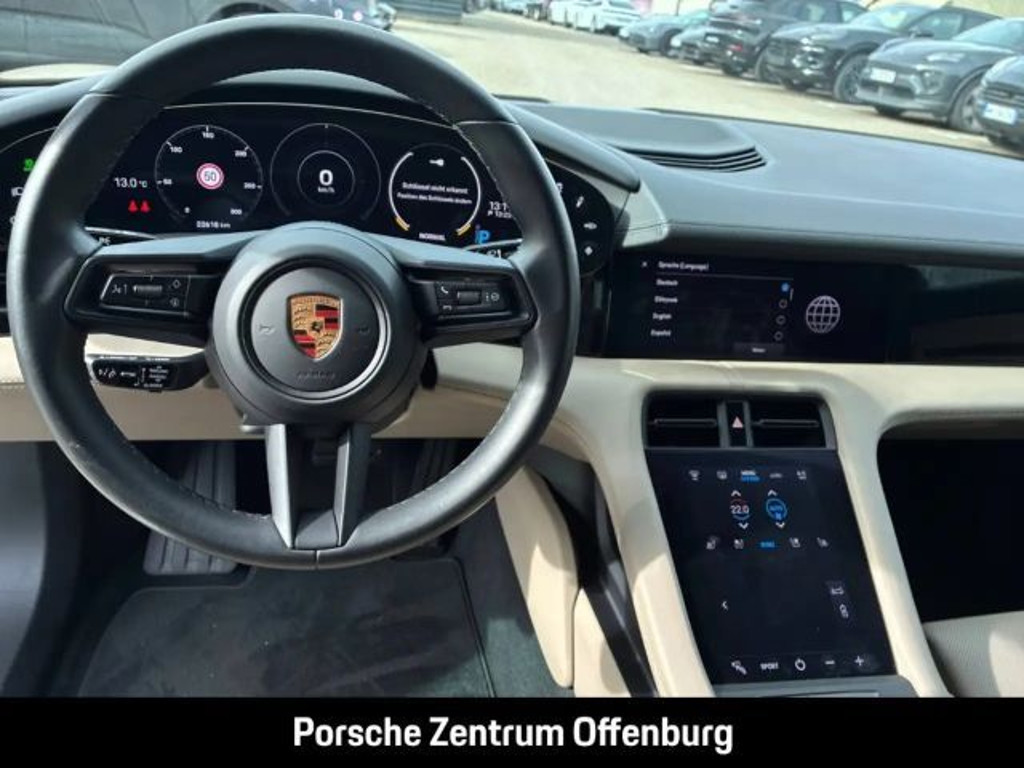 Porsche Taycan