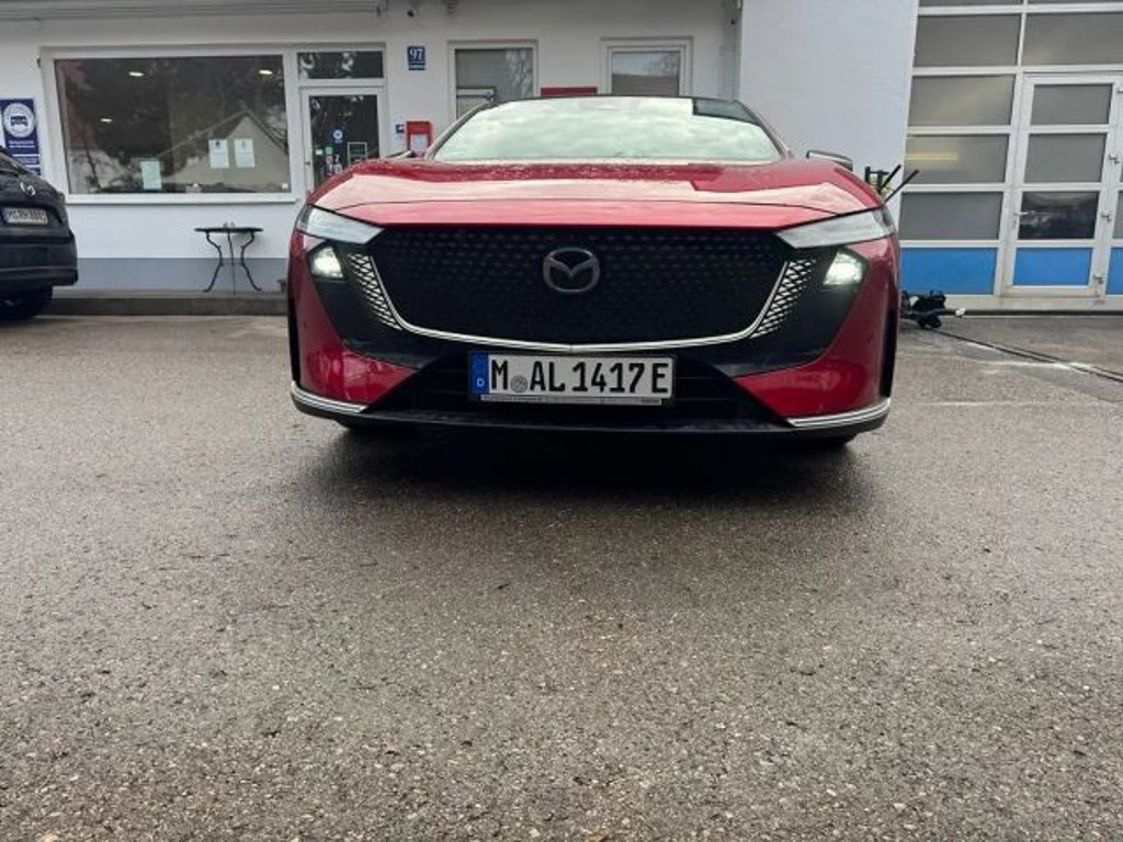 Mazda 6e