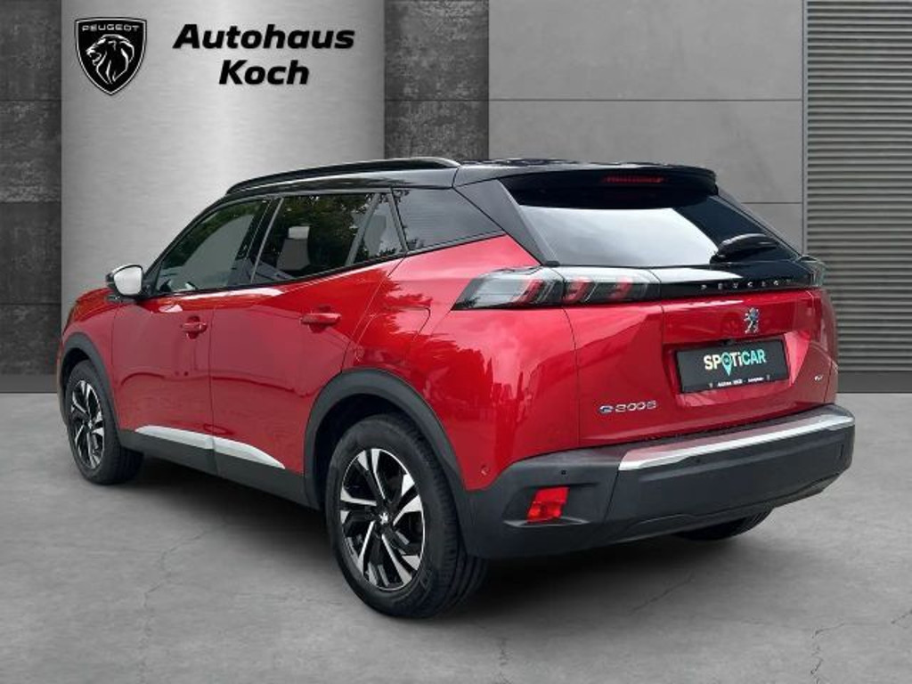 Peugeot e-2008