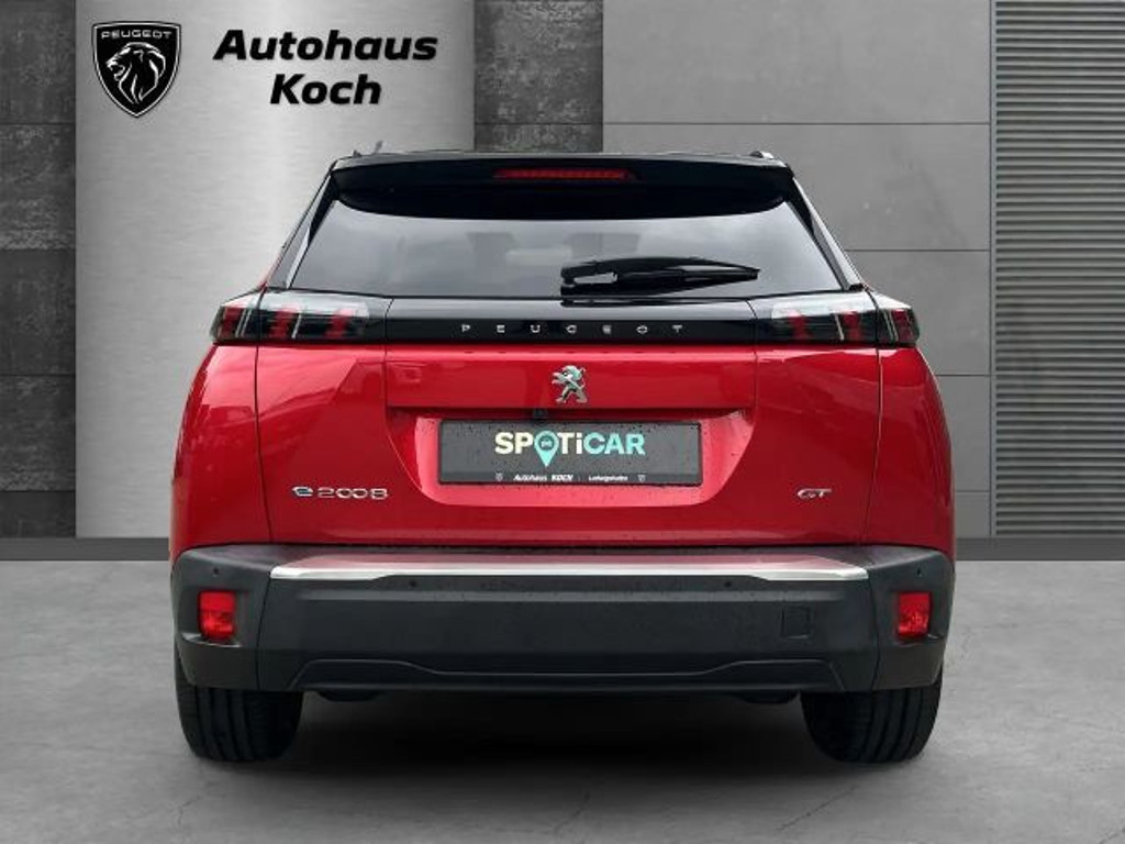 Peugeot e-2008