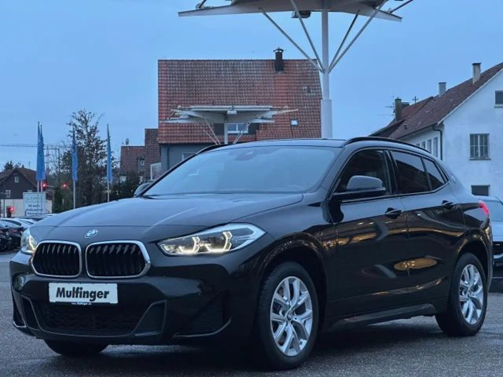 BMW X2