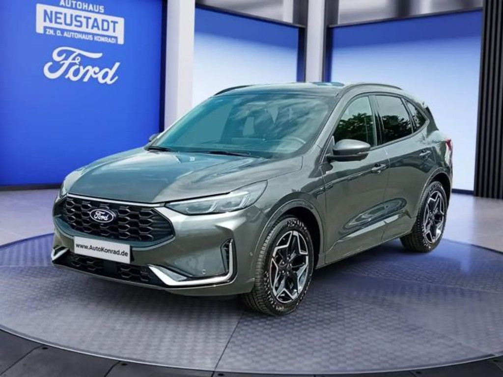 Ford Kuga 2025 Benzine