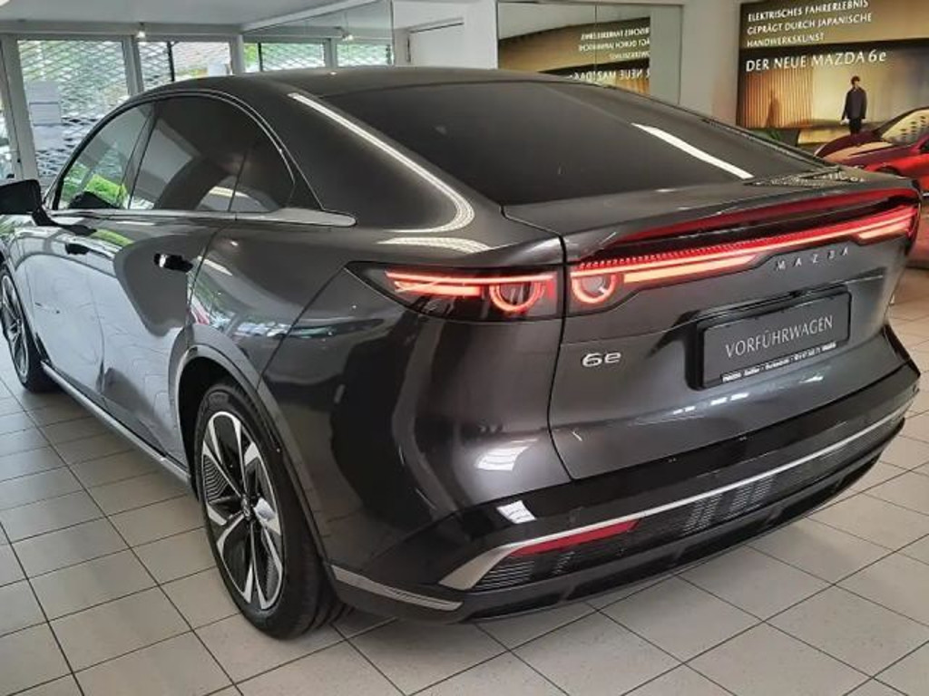 Mazda 6e