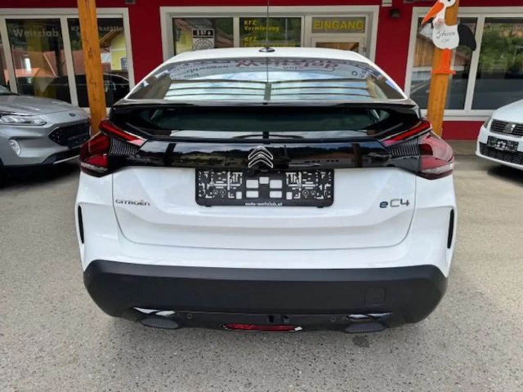 Citroën Ë-C4