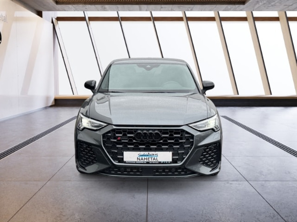 Audi RS Q3