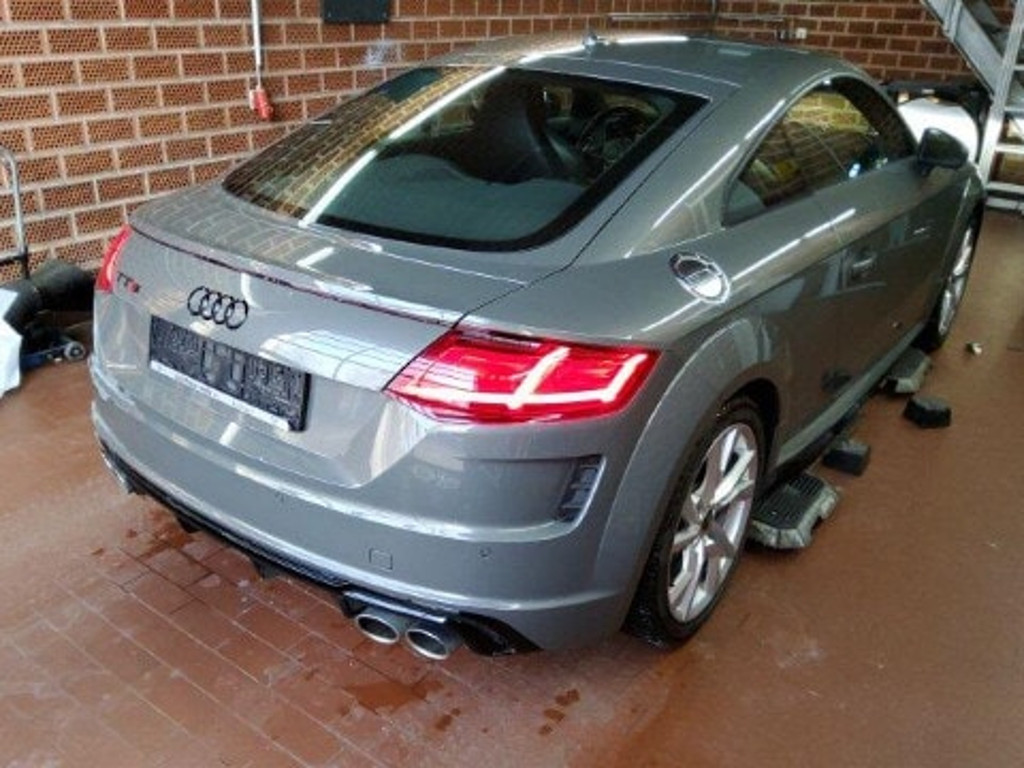 Audi TTS