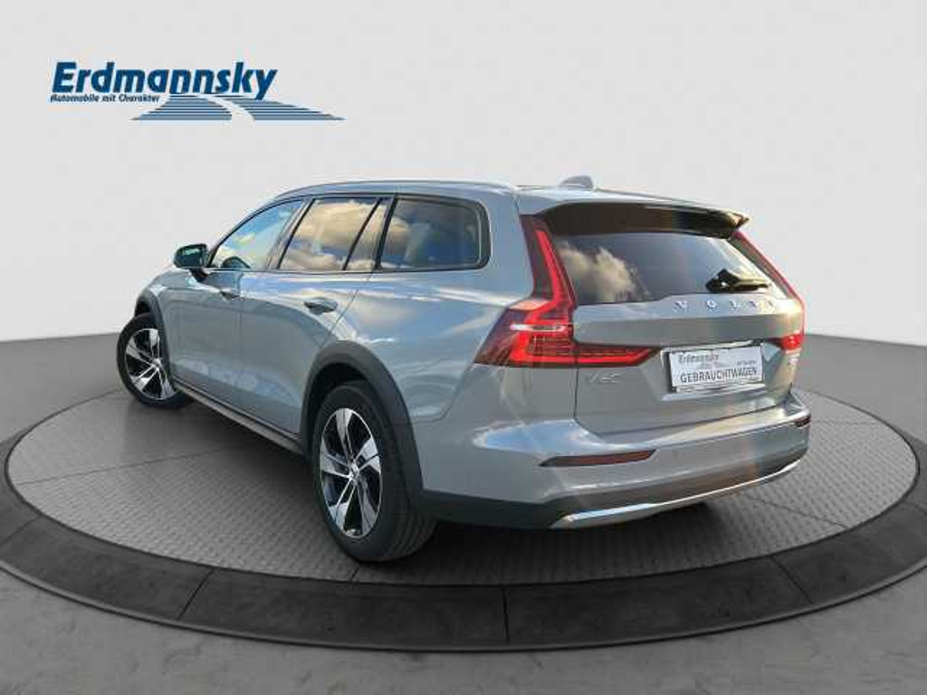 Volvo V60 Cross Country