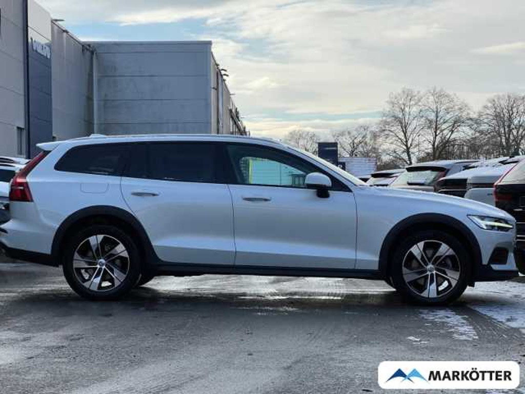 Volvo V60 Cross Country