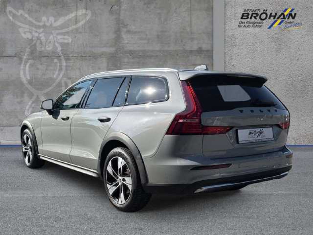 Volvo V60 Cross Country