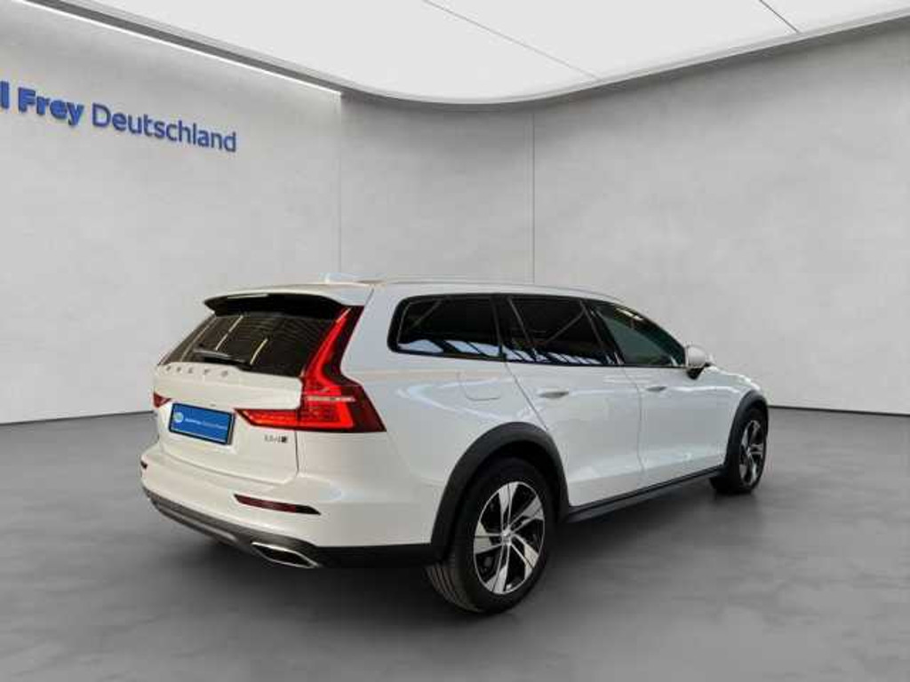 Volvo V60 Cross Country