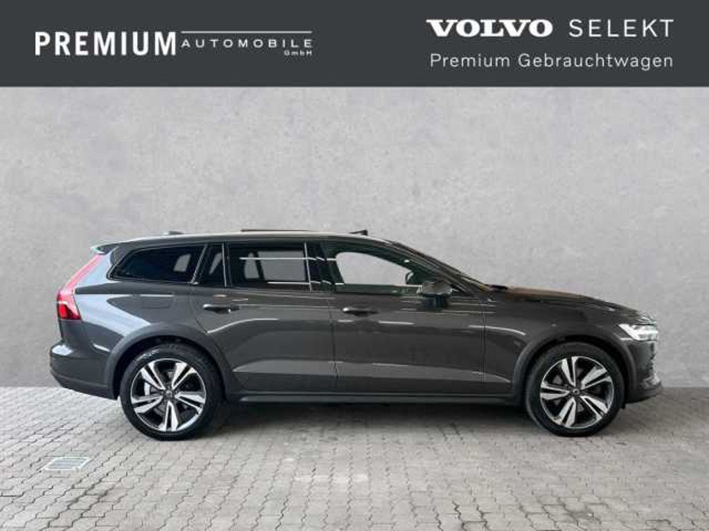 Volvo V60 Cross Country