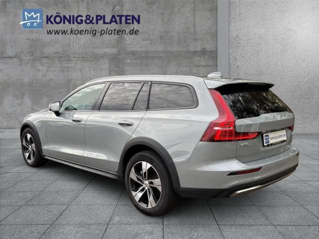 Volvo V60 Cross Country