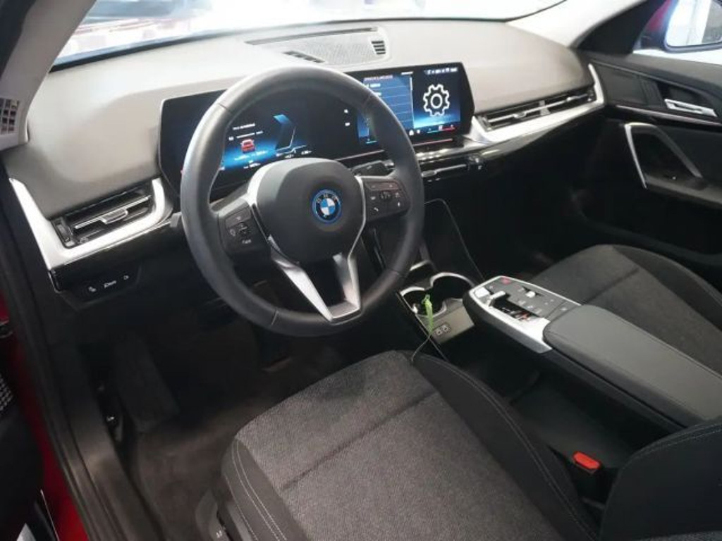 BMW iX2