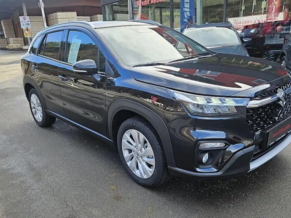 Suzuki S-Cross