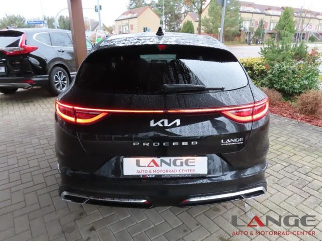 Kia ProCeed