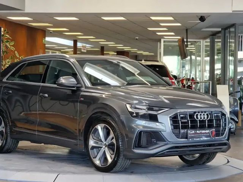 Audi Q8