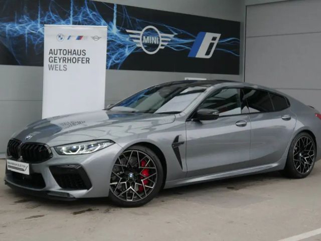 BMW M8 2022 Benzine