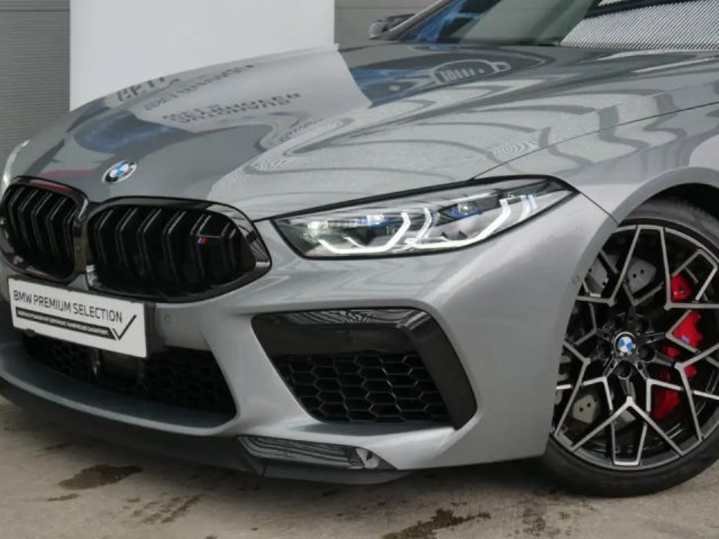 BMW M8