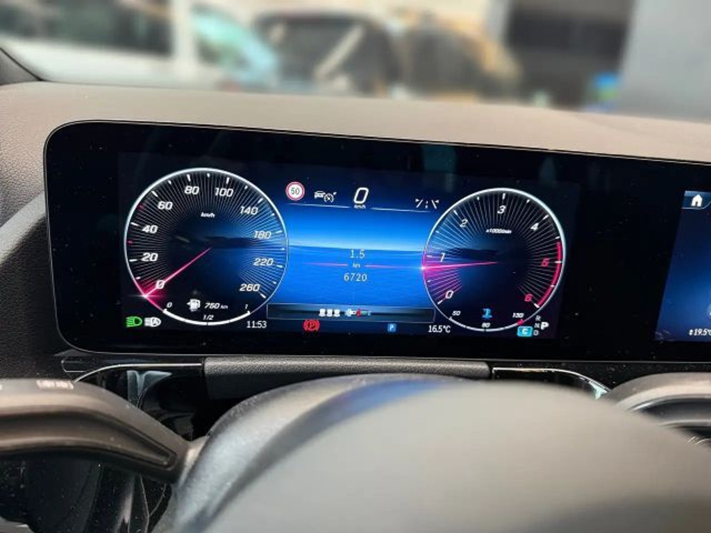 Mercedes-Benz GLA-Klasse