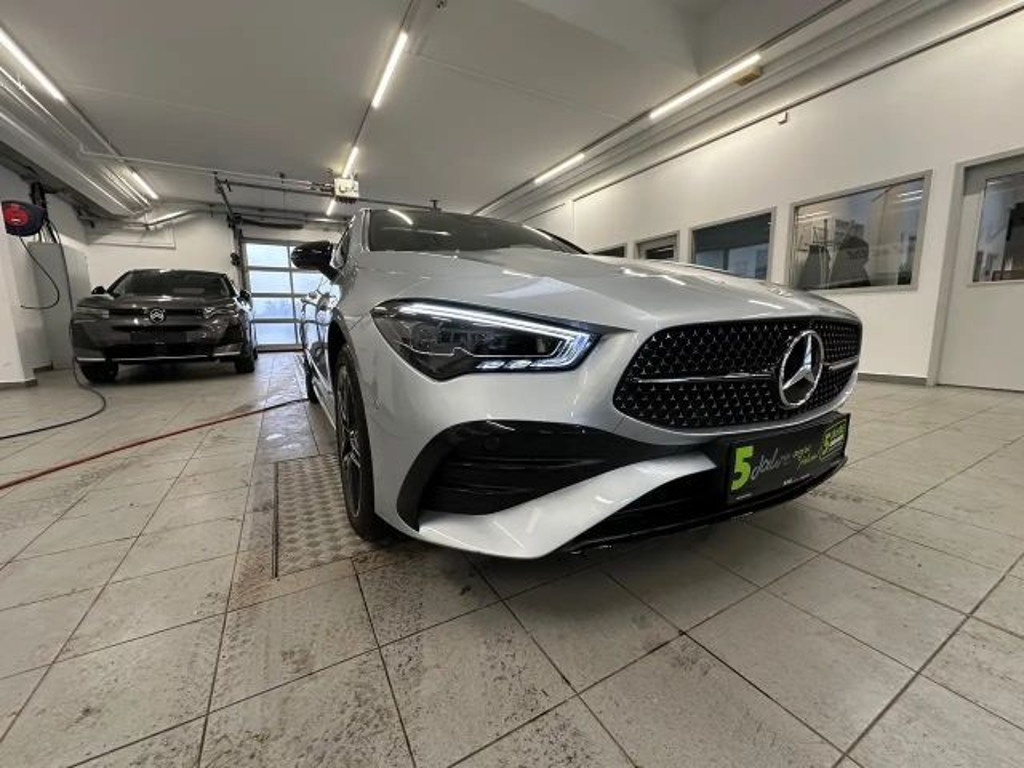 Mercedes-Benz CLA-Klasse
