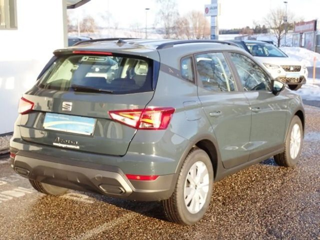 Seat Arona